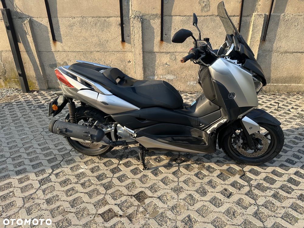 Yamaha X-max - 2