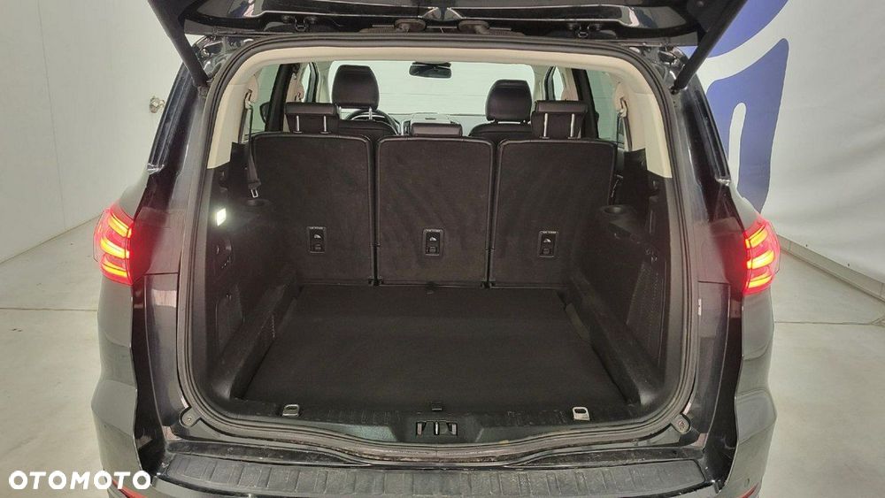 Ford S-Max 2.0 TDCi 4WD Titanium PowerShift - 19
