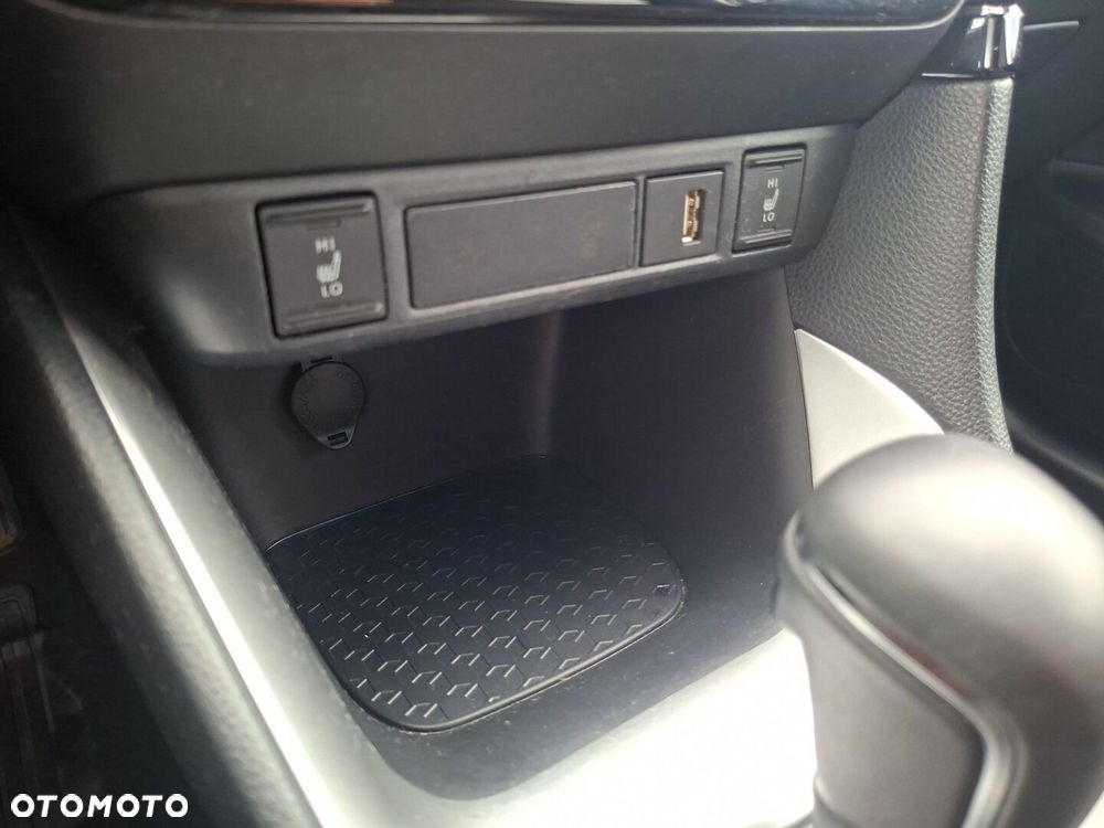 Toyota Yaris Hybrid 1.5 Comfort - 26