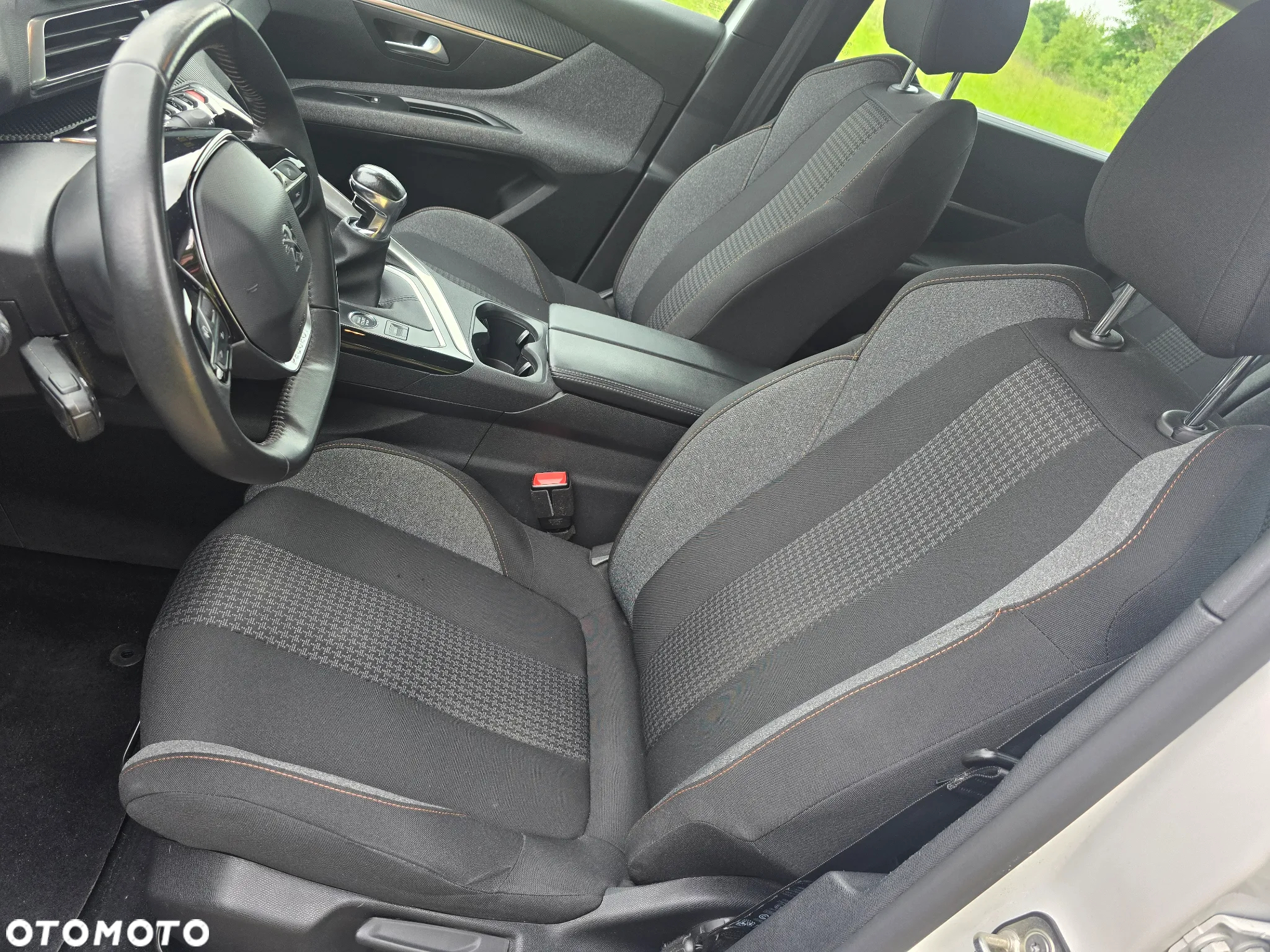 Peugeot 5008 1.5 BlueHDi Active S&S - 21