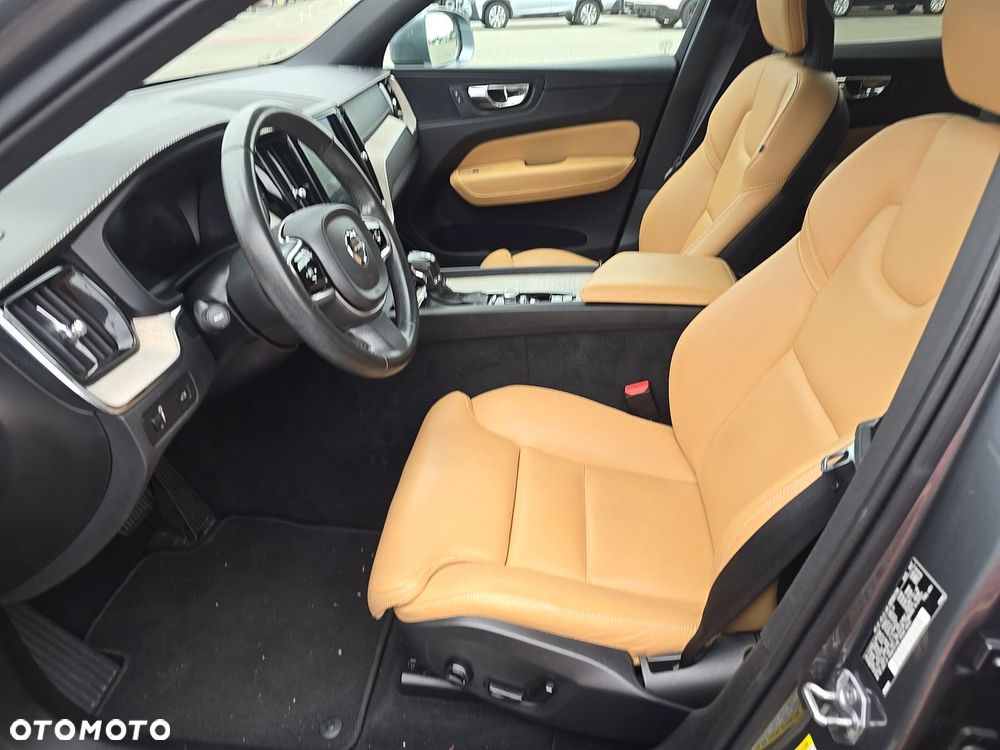 Volvo XC 60 T5 AWD Inscription - 7