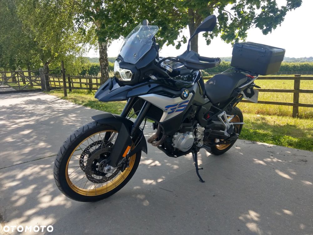 BMW F - 3