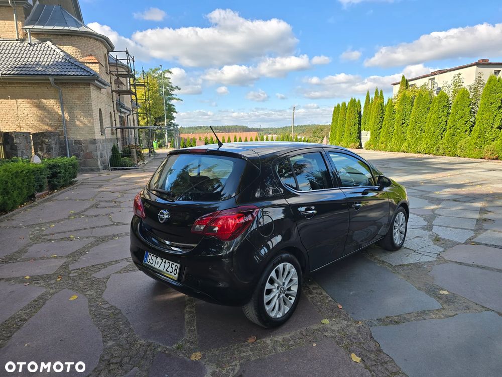 Opel Corsa 1.4 16V Cosmo - 36
