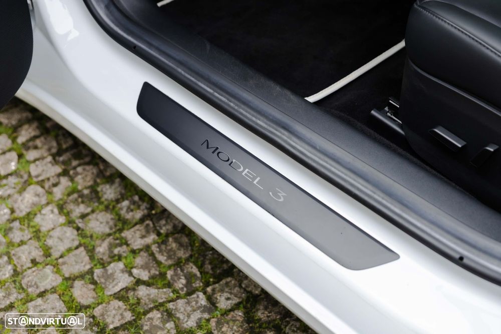 Tesla Model 3 Long Range Tração Integral - 11