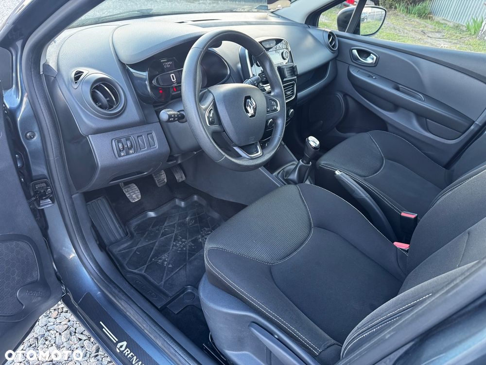 Renault Clio 1.2 16V 75 Start - 16