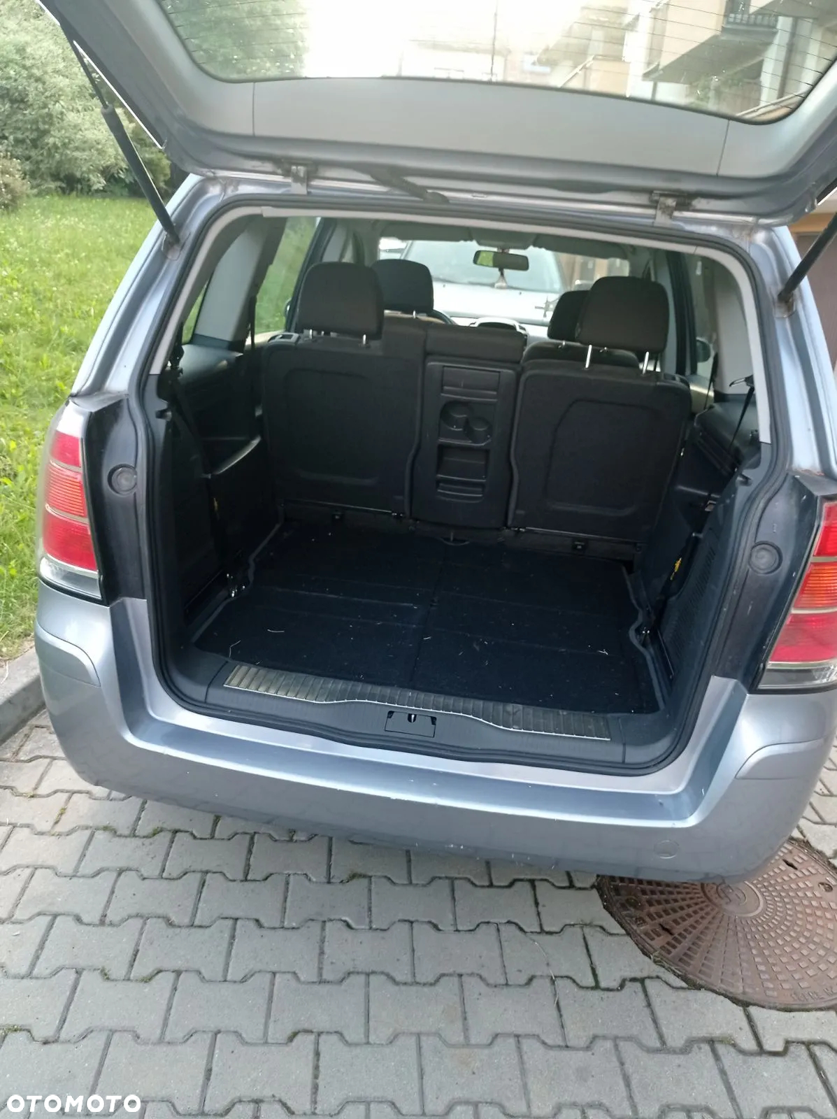 Opel Zafira 1.8 - 11