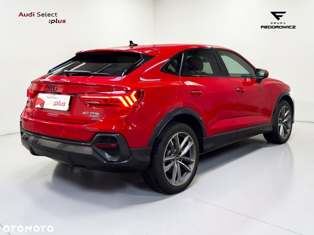 Audi Q3 Sportback - 9