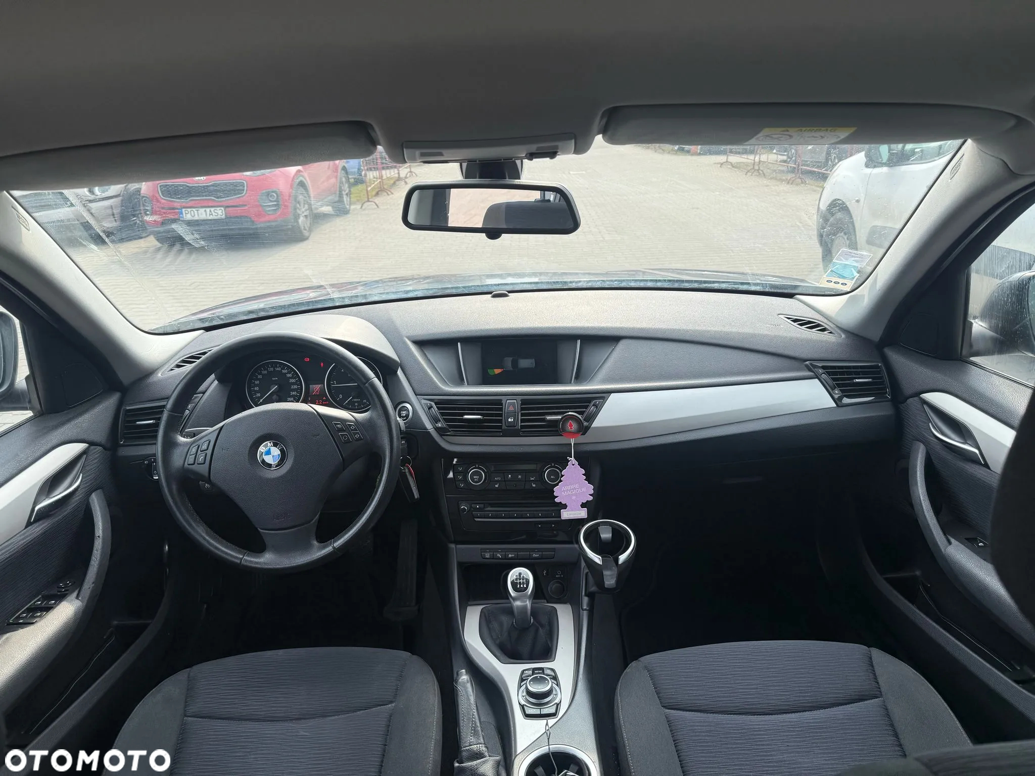 BMW X1 sDrive18d - 8