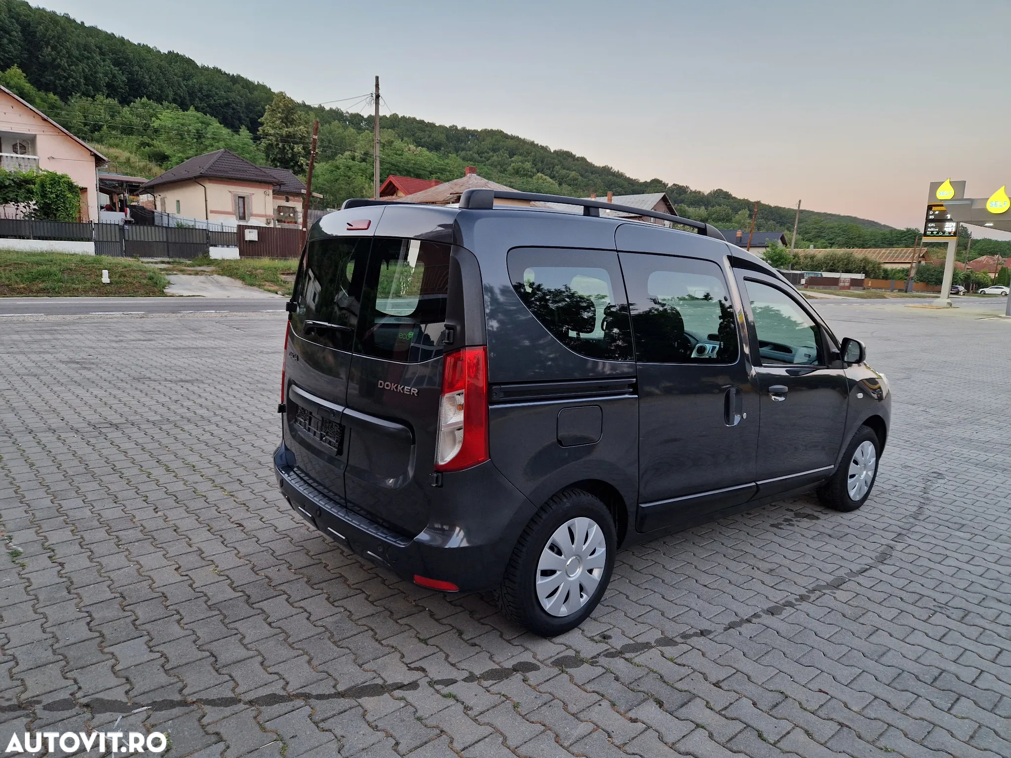 Dacia Dokker 1.5 dCi 90 CP Laureate - 5