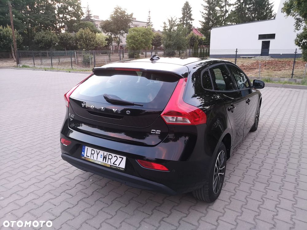 Volvo V40 D2 Momentum - 31