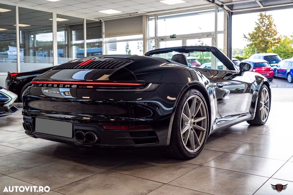 Porsche 911 Carrera PDK - 4