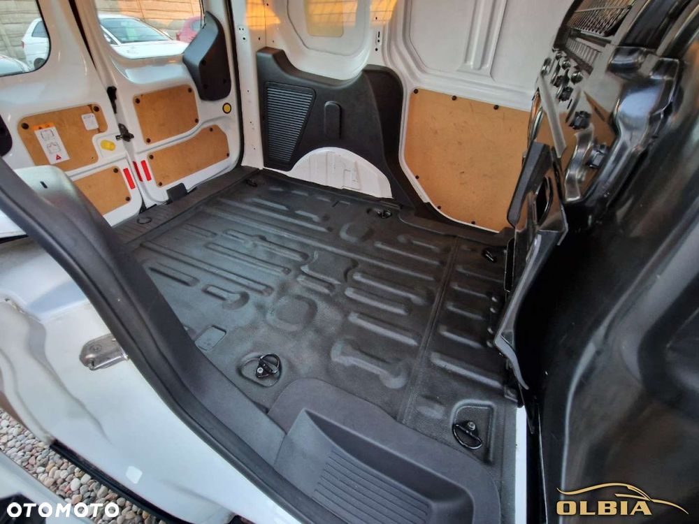 Ford Transit Connect - 26