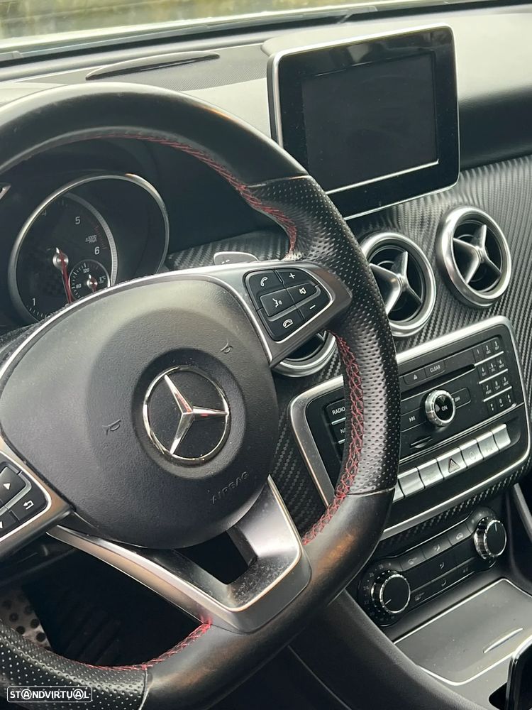 Mercedes-Benz A 180 d AMG Line Aut. - 2