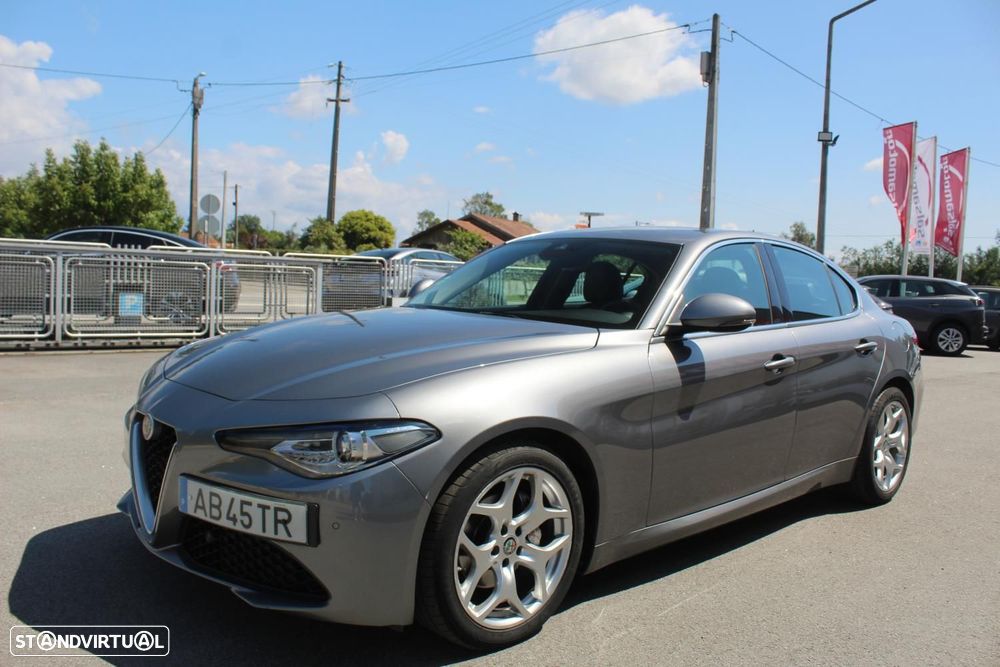 Alfa Romeo Giulia 2.2 D Super AT8 - 4
