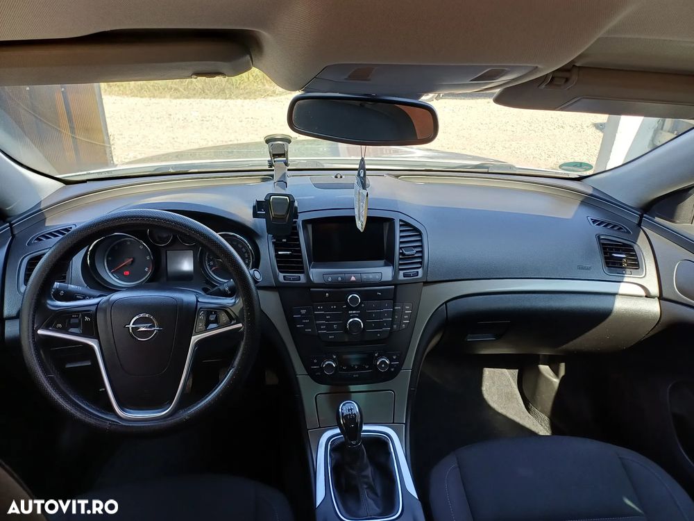 Opel Insignia 2.0 CDTI - 33