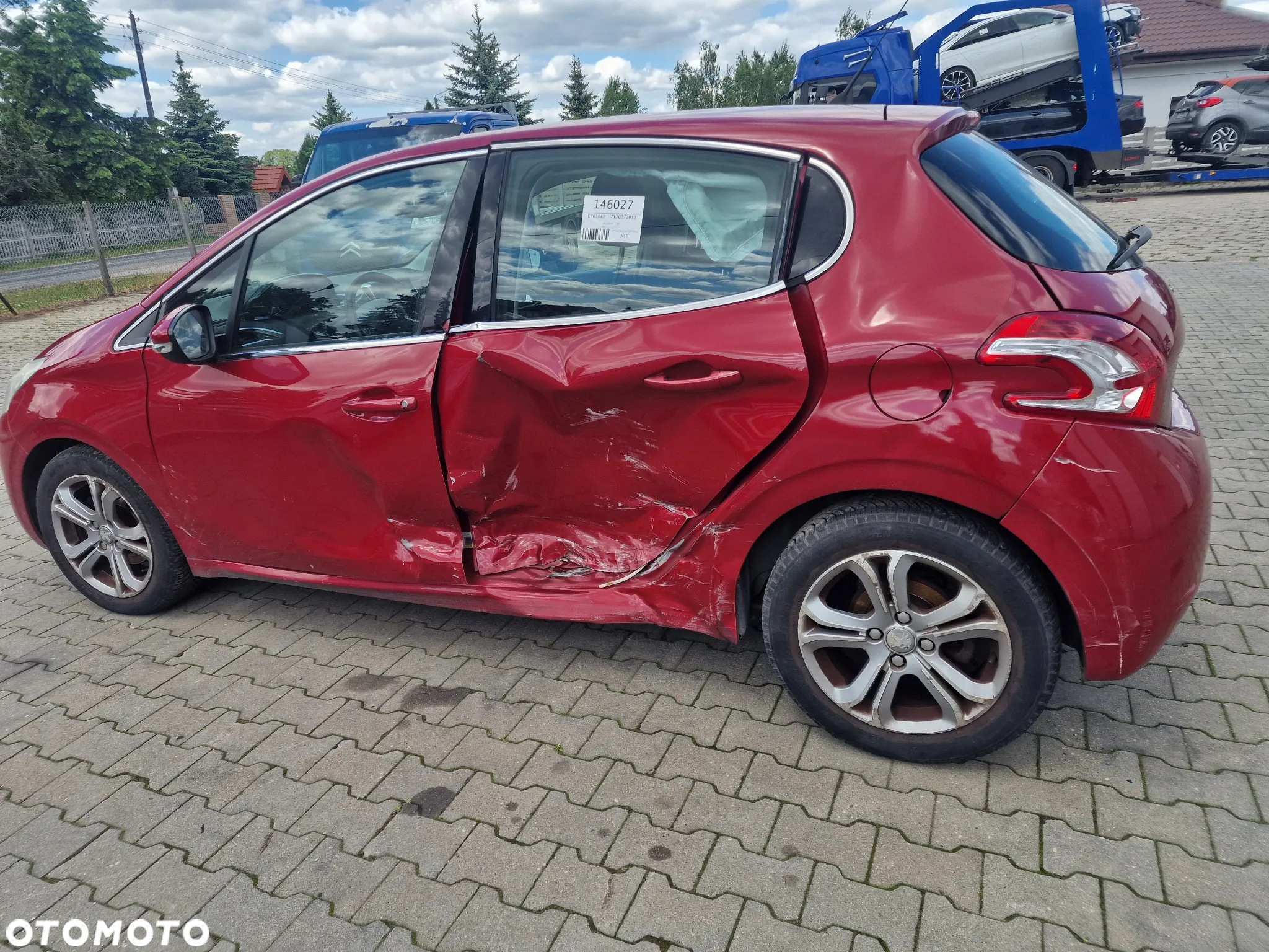 Peugeot 208 e-HDi 115 Stop&Start Allure - 16