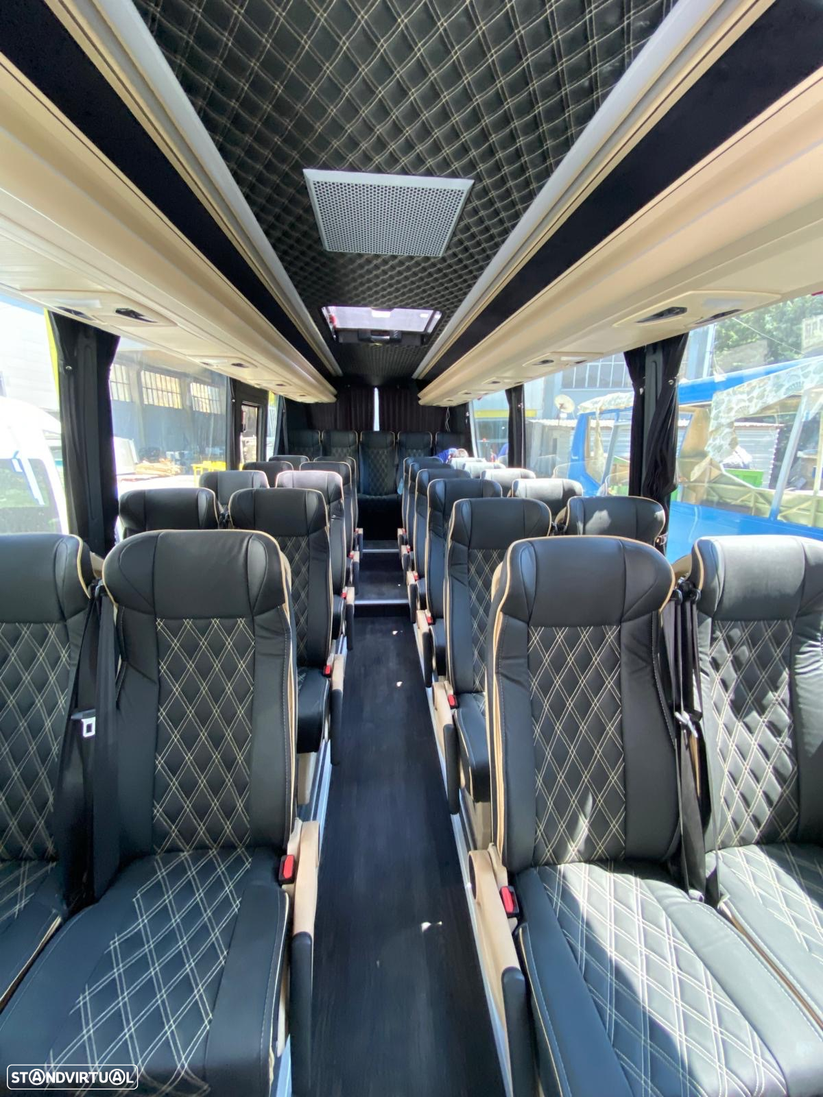 Mercedes Benz Sprinter 719 - 18