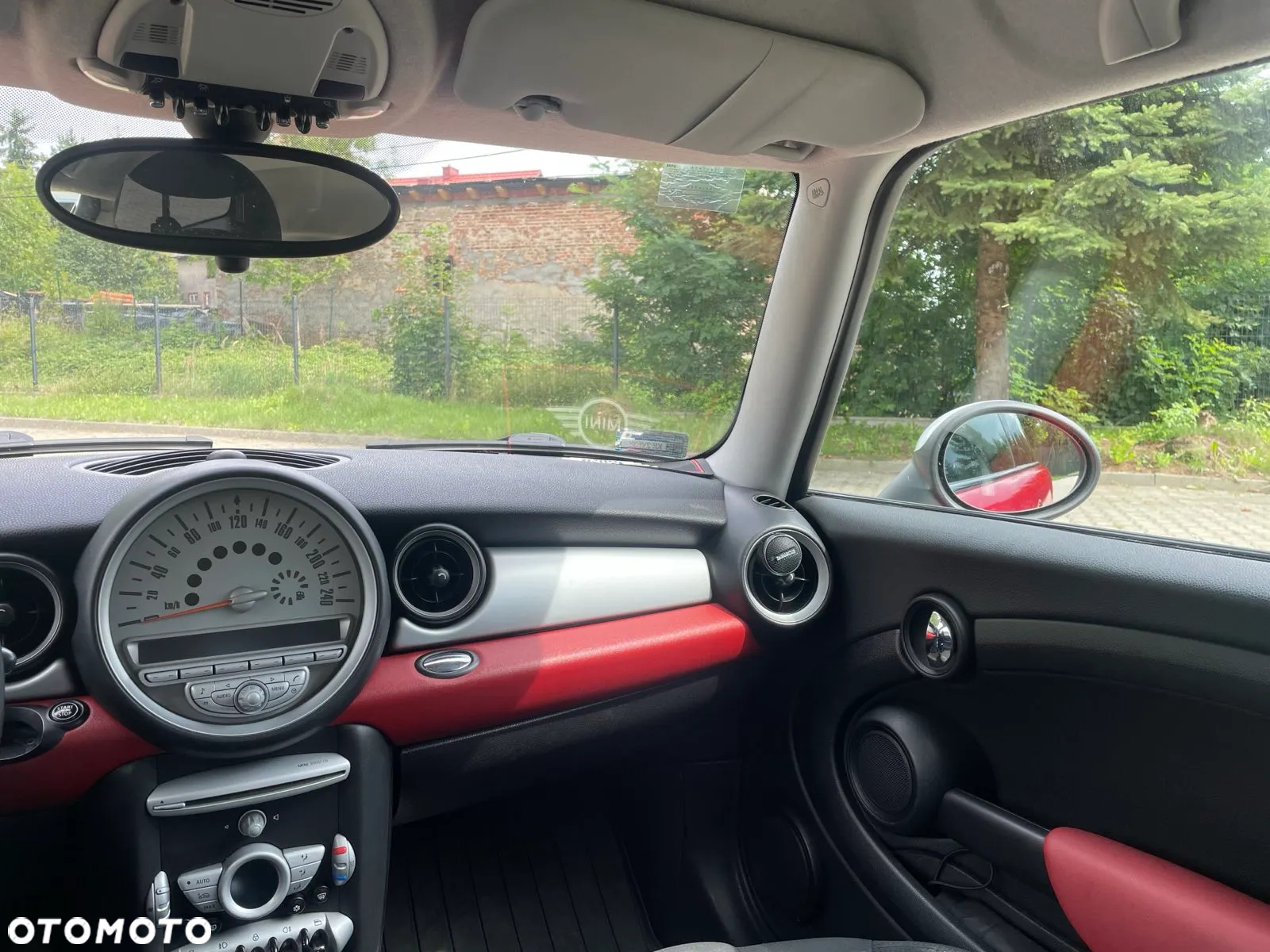 MINI Cooper Standard - 6