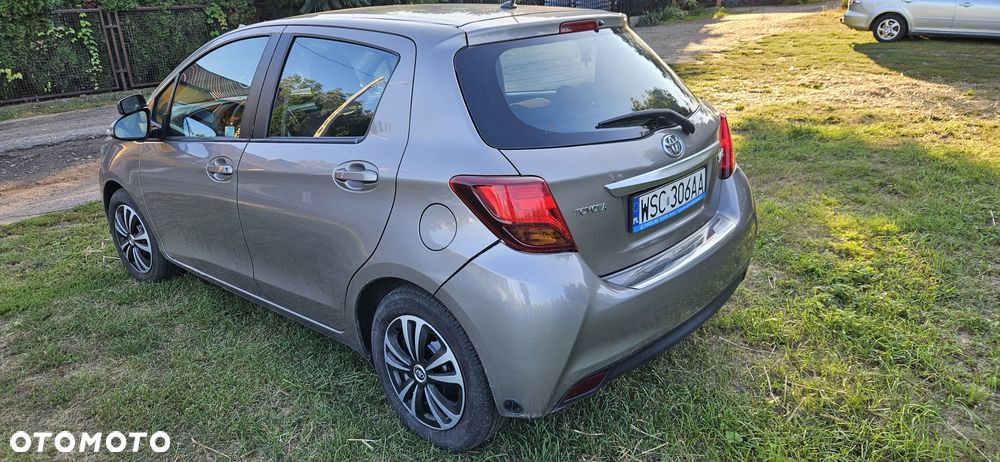 Toyota Yaris - 5