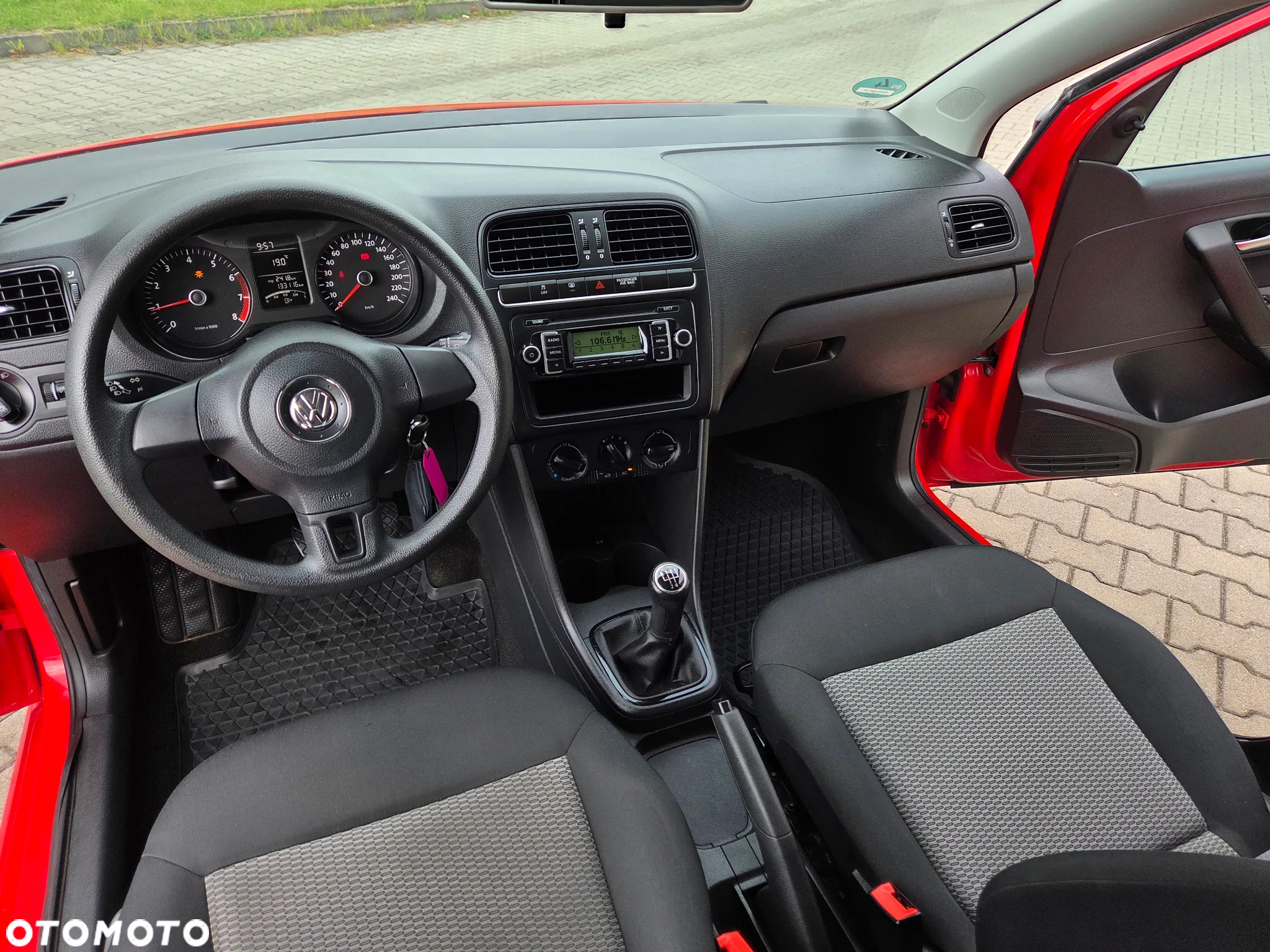 Volkswagen Polo 1.2 Comfortline - 36