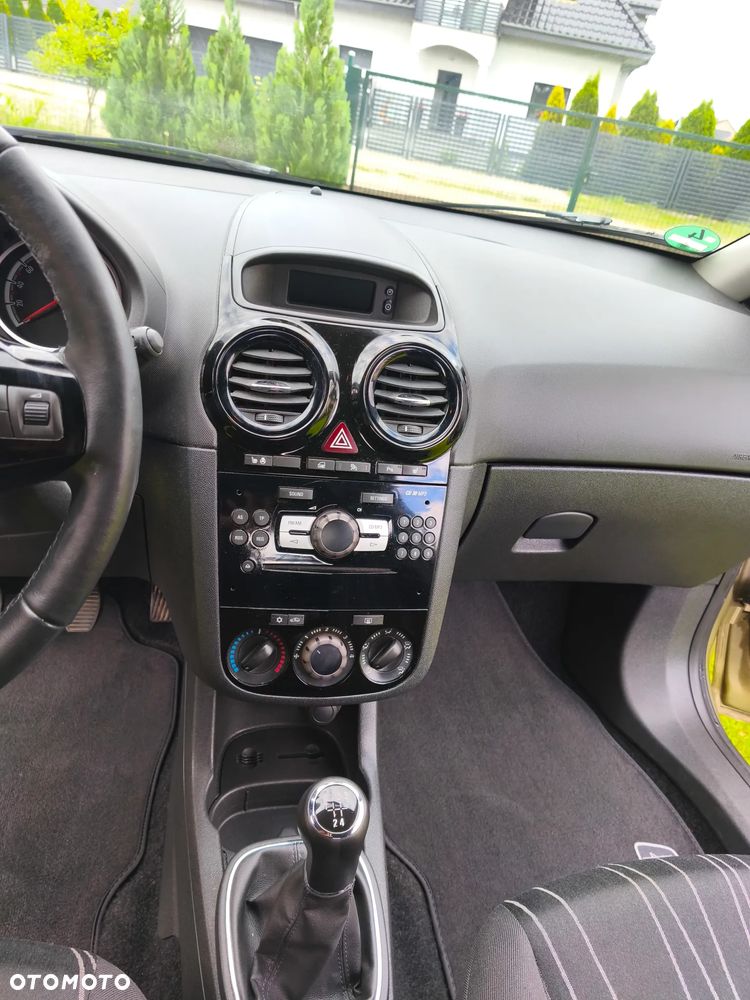 Opel Corsa 1.2 16V EcoFLEX Edition 111 Jahre - 16