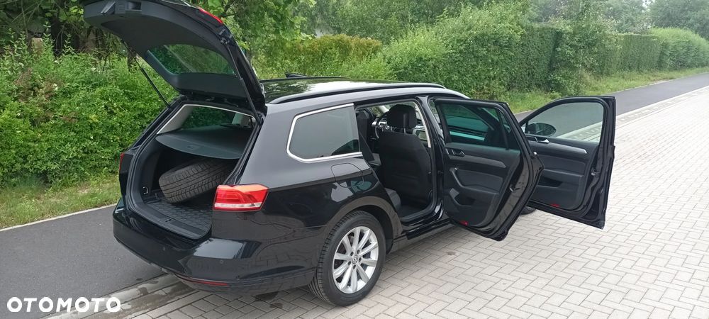 Volkswagen Passat 2.0 TDI (BlueMotion Technology) DSG Comfortline - 16