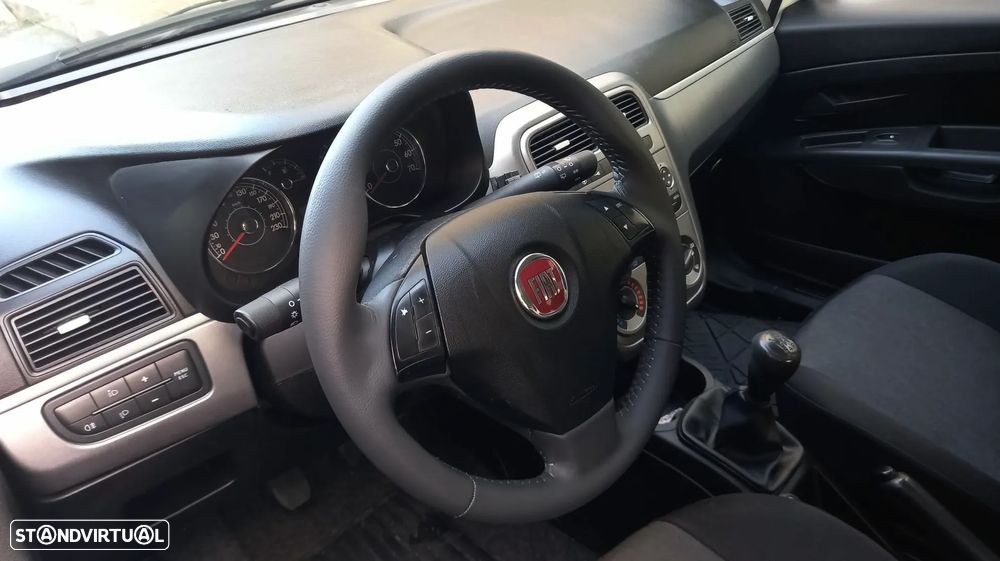 Fiat Grande Punto - 19