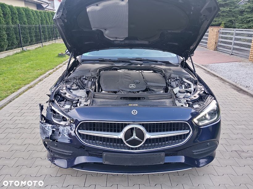 Mercedes-Benz Klasa C 220 d mHEV - 9