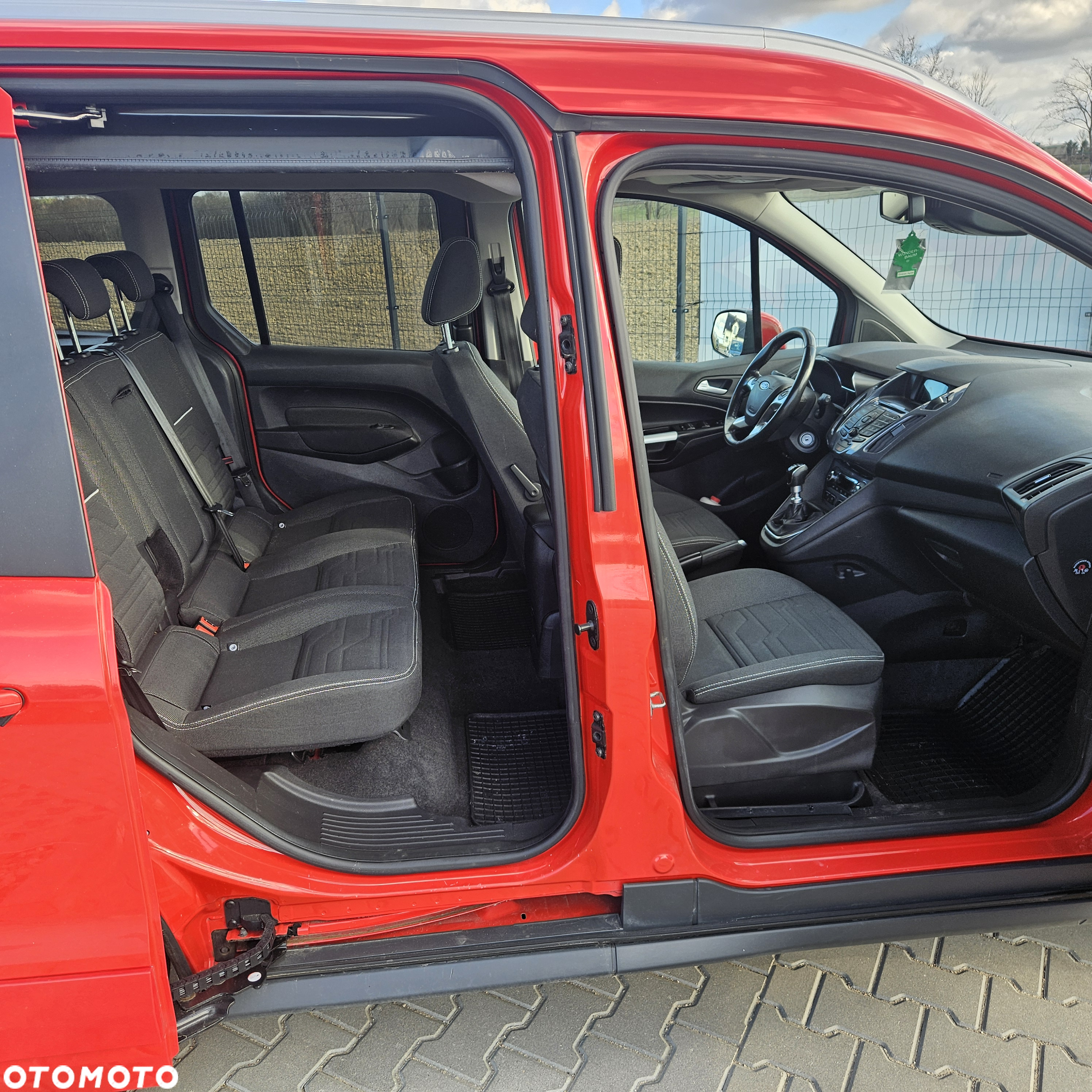 Ford Tourneo Connect 1.0 EcoBoost Start-Stop Titanium - 8