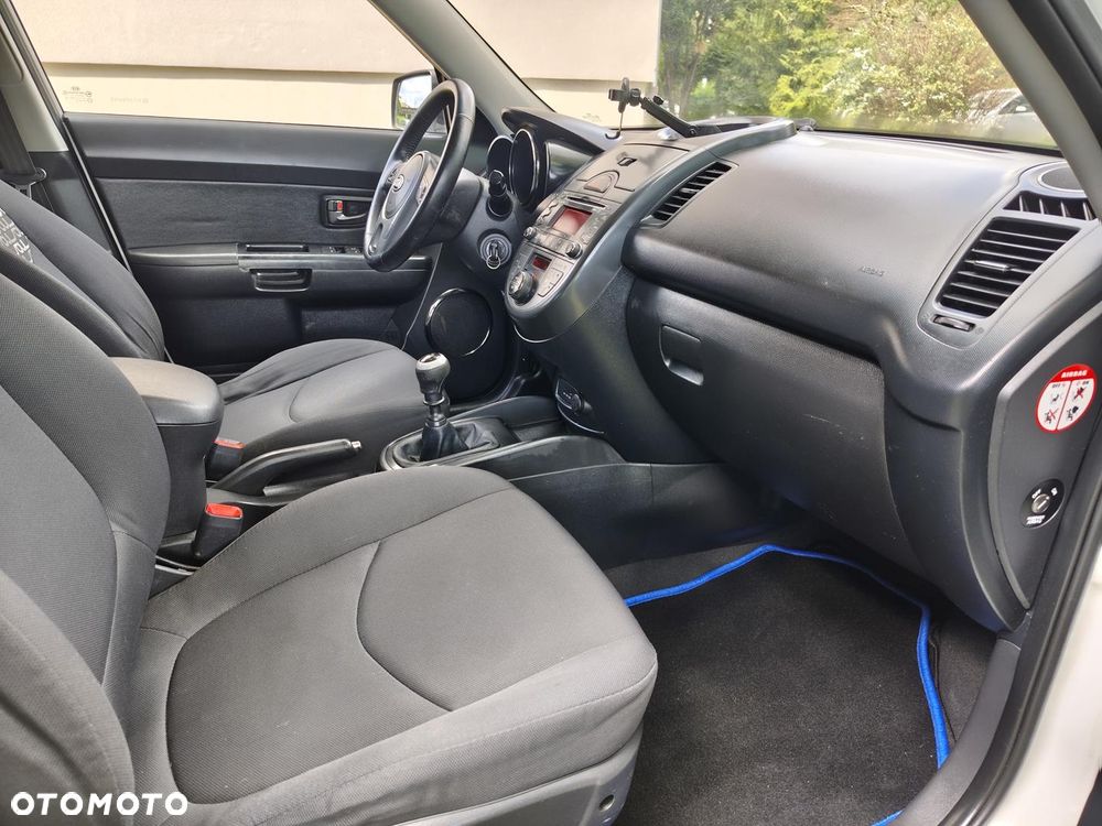 Kia Soul 1.6 CRDI White Collection - 12