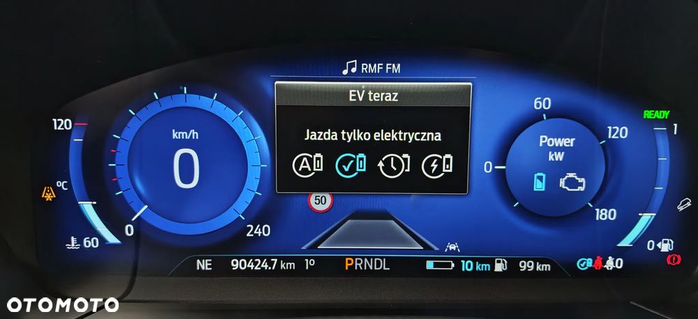 Ford Kuga 2.5 Duratec PHEV ST-LINE X - 22