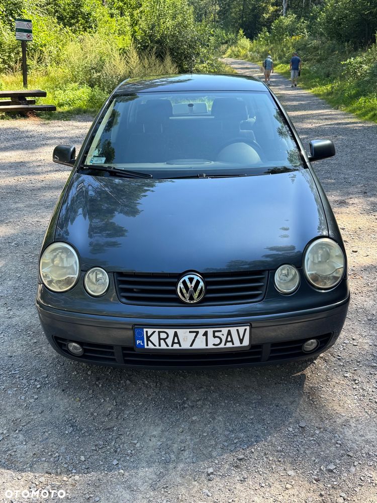 Volkswagen Polo 1.4 16V Comfortline - 1