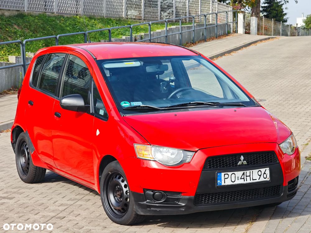Mitsubishi Colt - 16