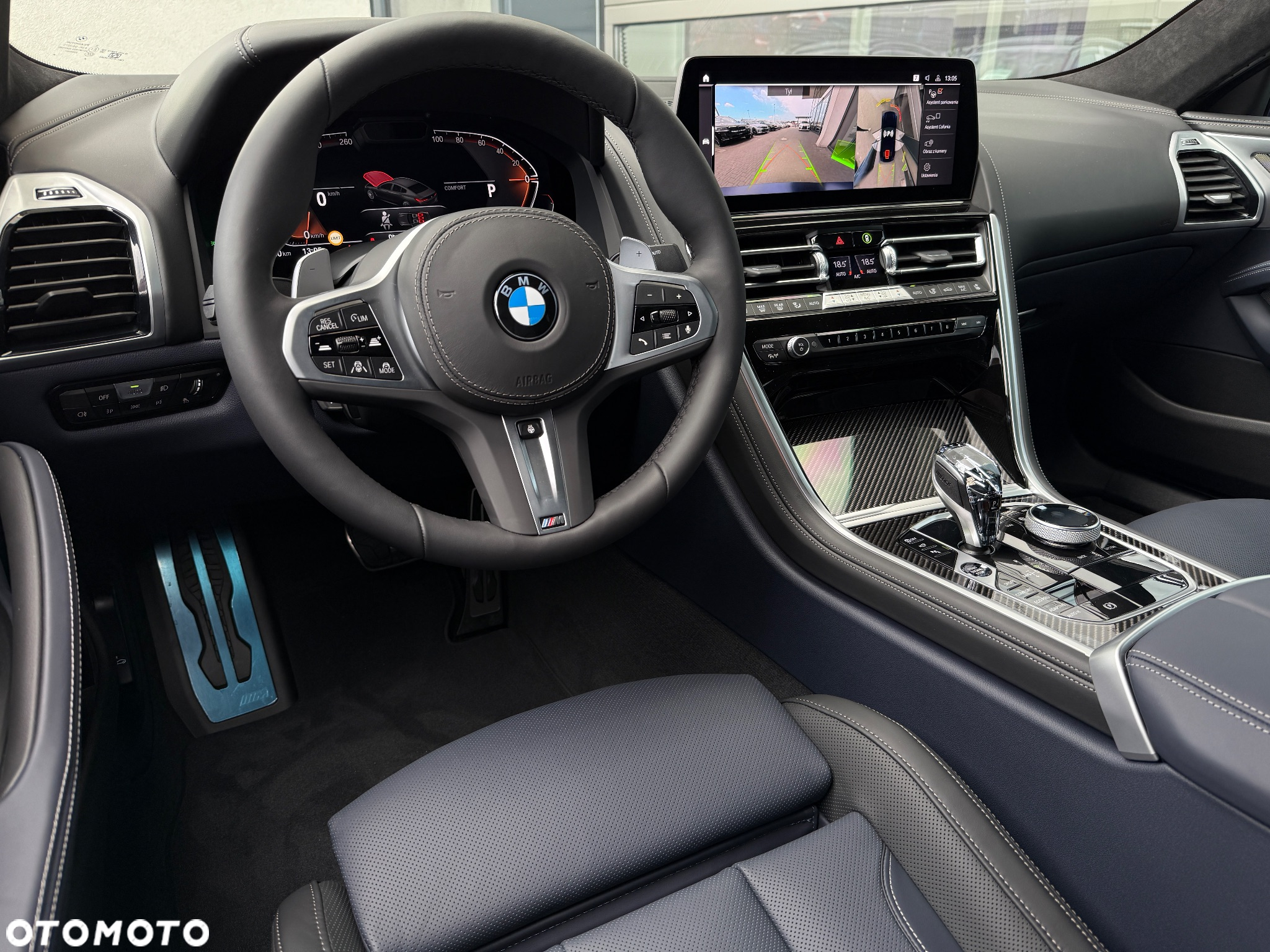 BMW Seria 8 - 21
