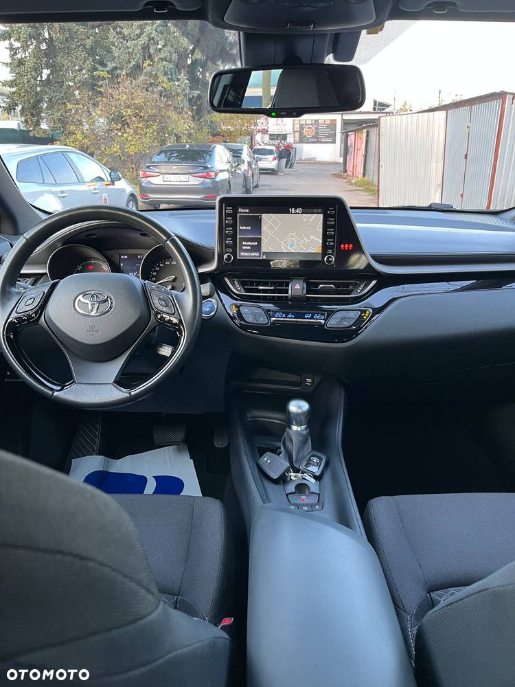 Toyota C-HR - 10