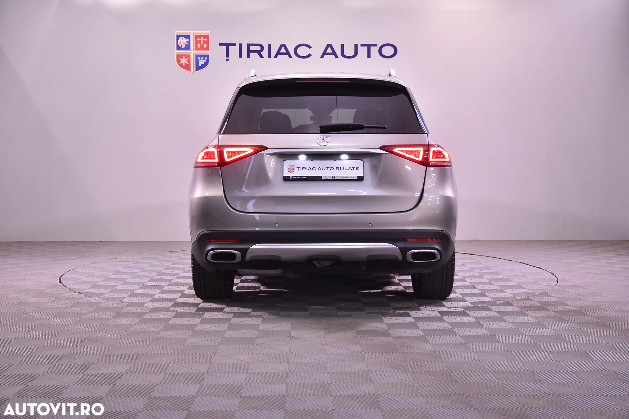 Mercedes-Benz GLE 300 d 4MATIC - 4