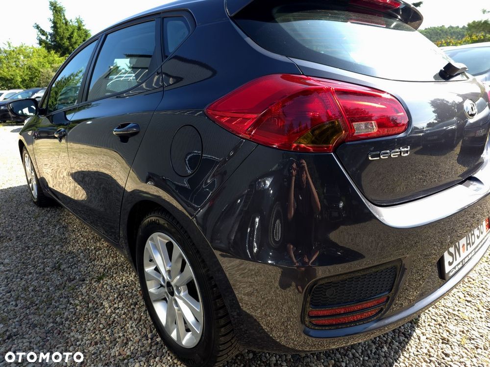 Kia Ceed 1.4 L Business Line - 27