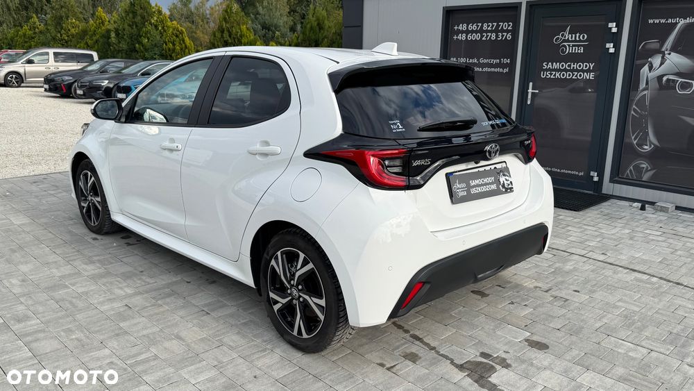 Toyota Yaris Hybrid 1.5 Style - 8