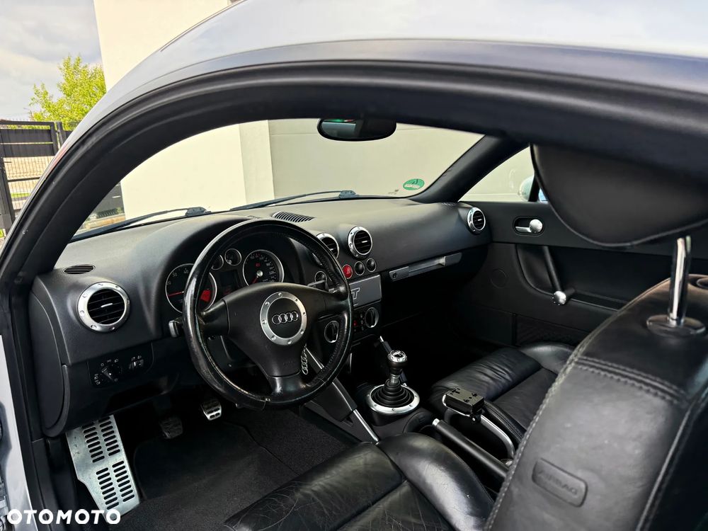 Audi TT Coupé - 6