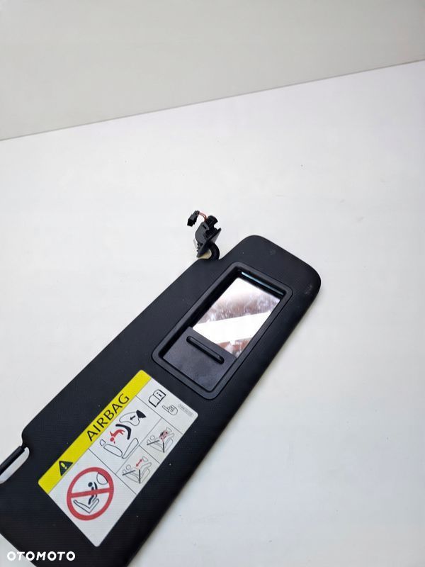 OSŁONA PRZECIWSŁONECZNA AUDI A4 B9 A5 8W0857552G - 2