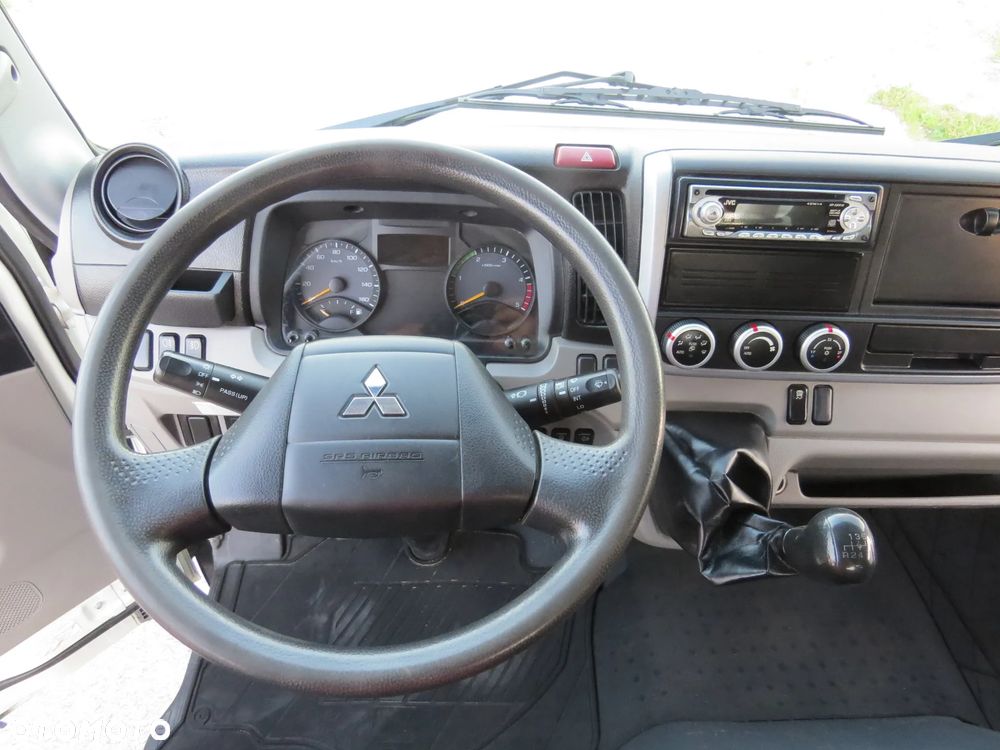 Mitsubishi canter fuso - 17