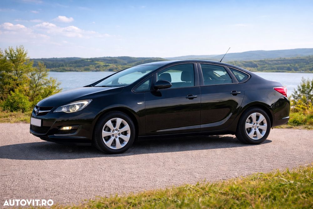 Opel Astra - 1