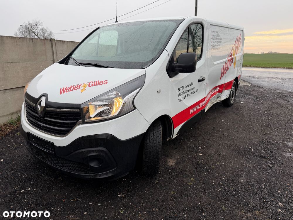 Renault Trafic - 1
