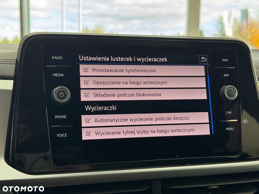 Volkswagen T-Roc 1.0 TSI Life - 32