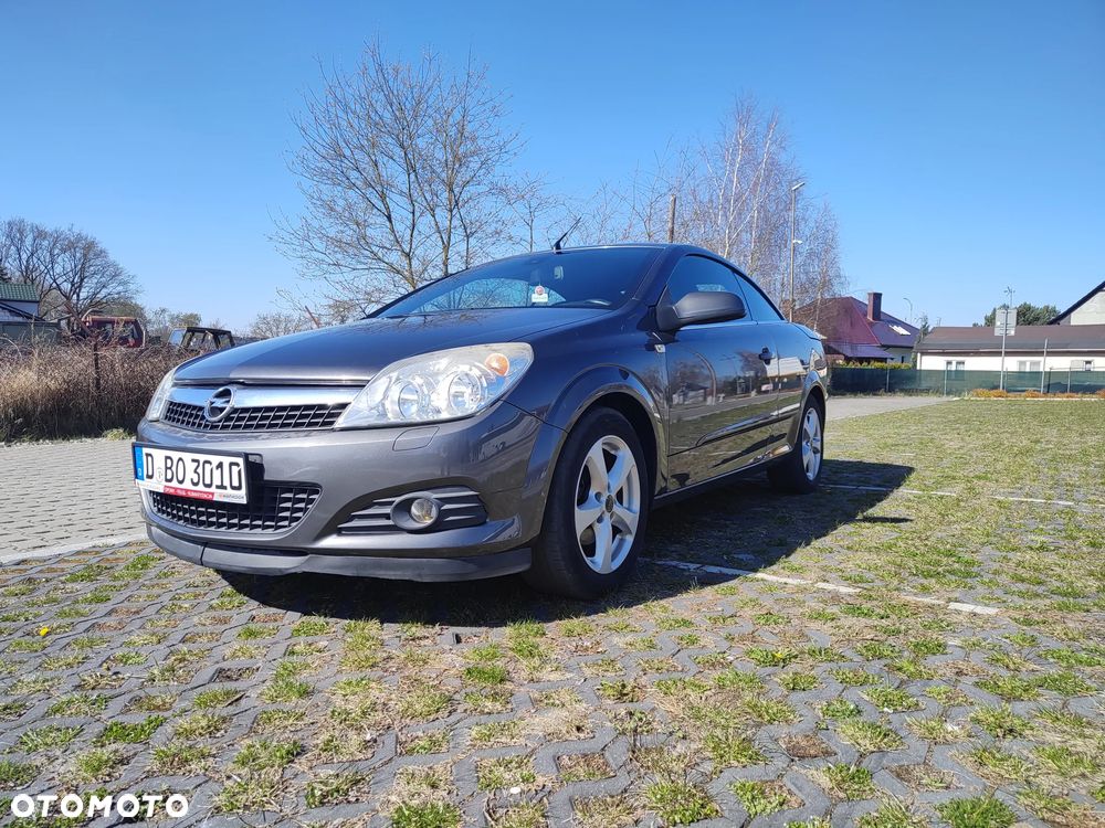 Opel Astra 1.6 Cosmo - 1