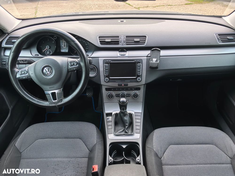 Volkswagen Passat 2.0 TDI BlueMotion Technology Comfortline - 6