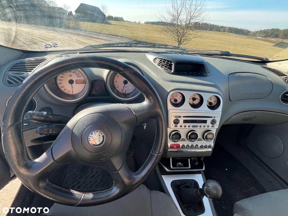 Alfa Romeo 156 1.9 JTD Distinctive - 6