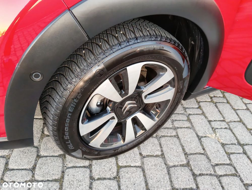 Citroën C3 1.2 PureTech Shine - 24