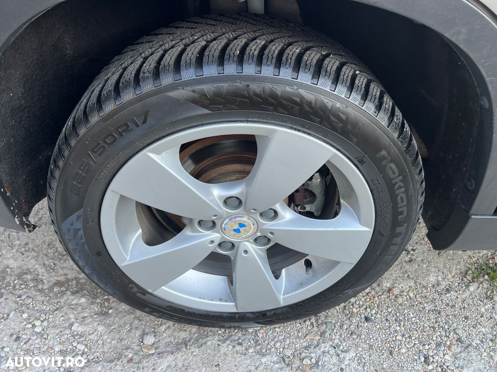 BMW X1 xDrive18d - 12