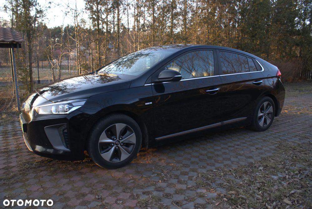 Hyundai IONIQ Electric Premium - 5